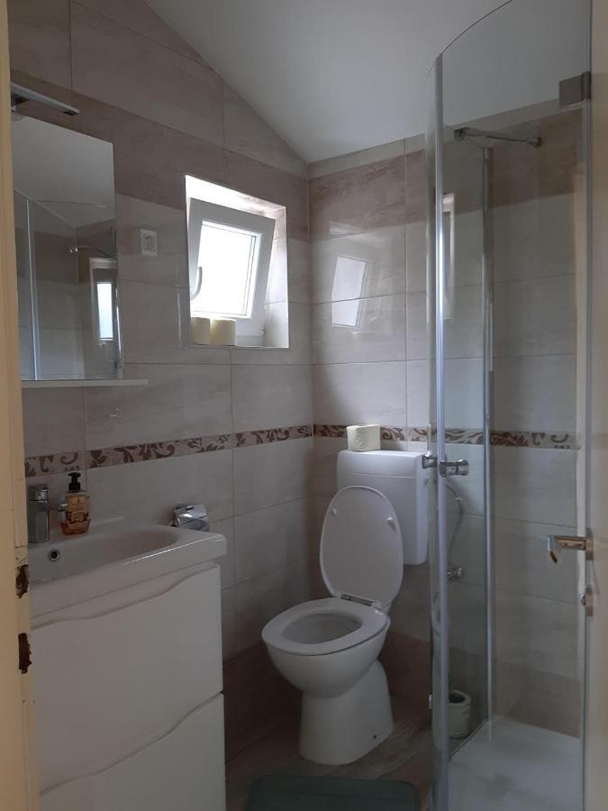 Apartments And Rooms Knez Portorose Esterno foto